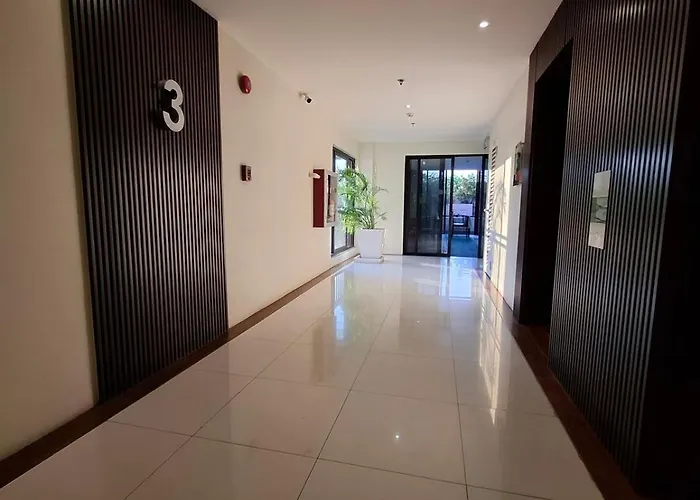 Quiet & Cozy 1km To The Heart Of Araneta With Free Parking *