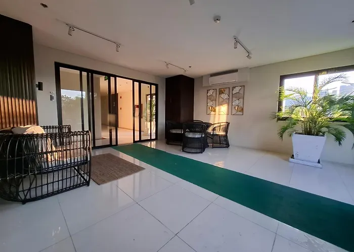 Quiet & Cozy 1km To The Heart Of Araneta With Free Parking 公寓 马尼拉