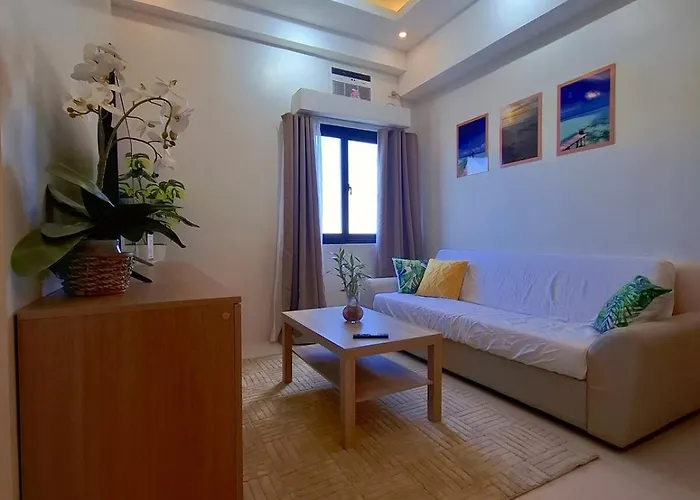 公寓 Quiet & Cozy 1km To The Heart Of Araneta With Free Parking *