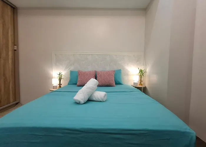 Quiet & Cozy 1km To The Heart Of Araneta With Free Parking * 马尼拉